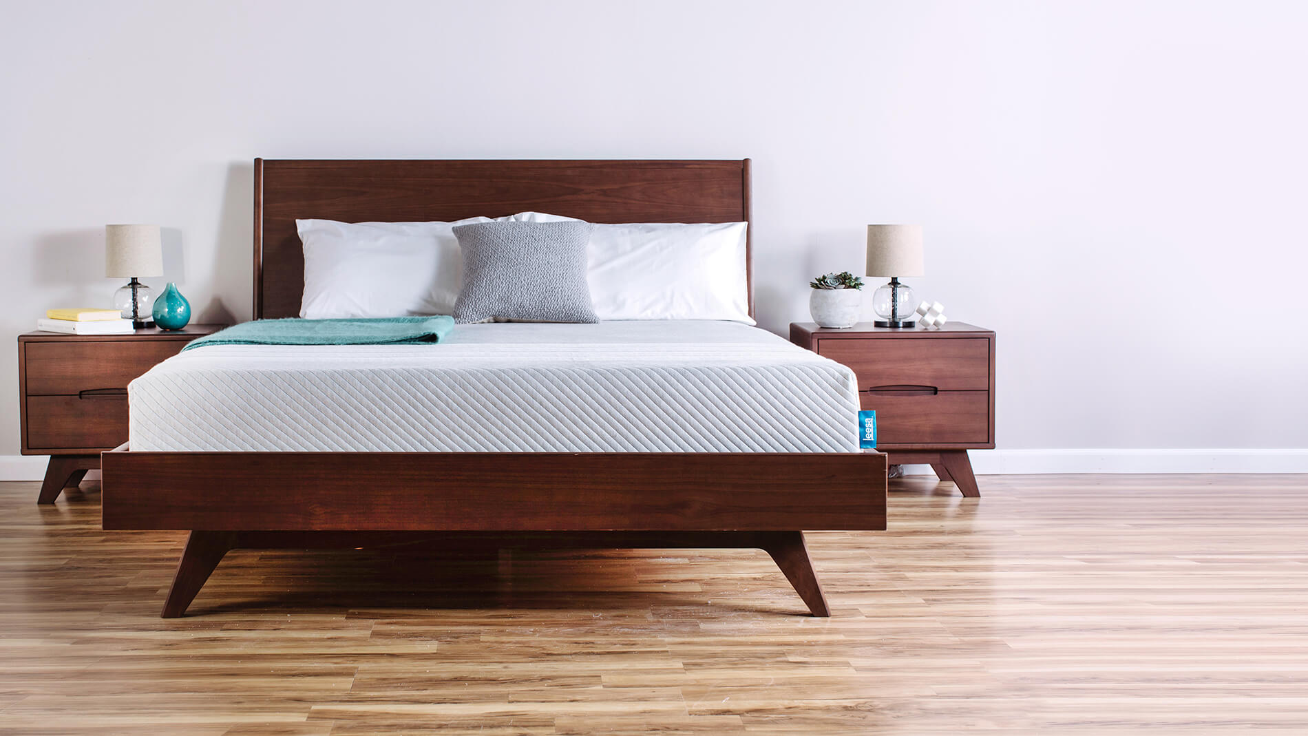 amazon.com leeza mattress queen bed