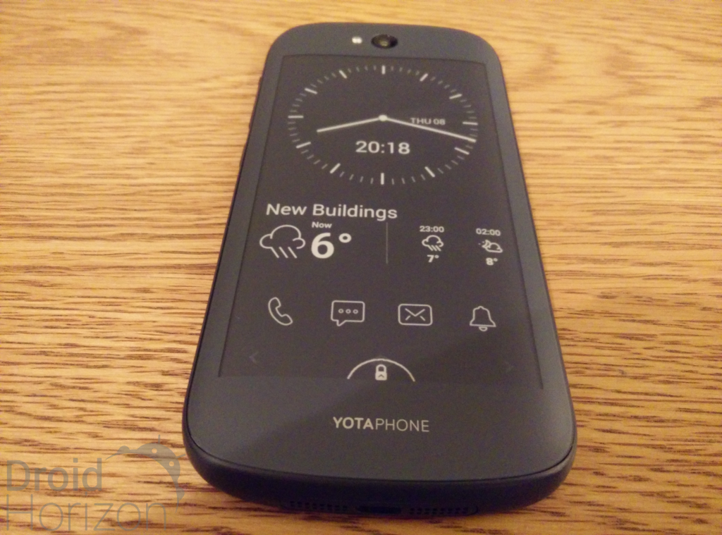 back of yotaphone 2