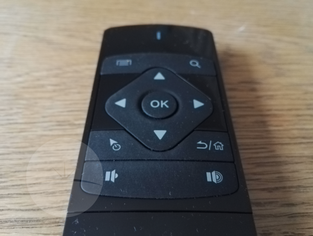 Review: August PCR500 Smart Remote Control front top half buttons