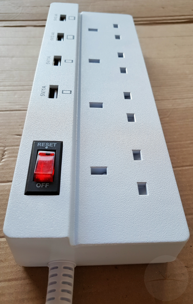 j-bonest-power-strip-side