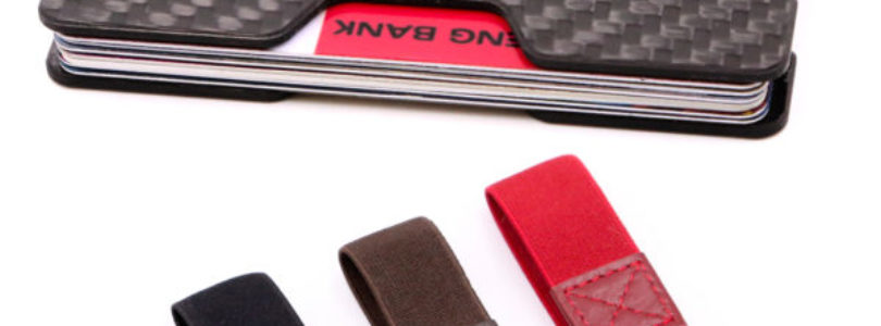 Review: Kinzd Carbon Fiber wallet with vertical band
