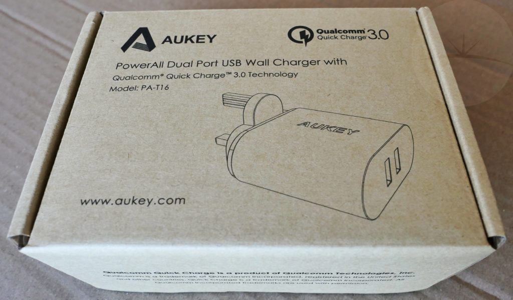 Aukey PA-T16 - Box