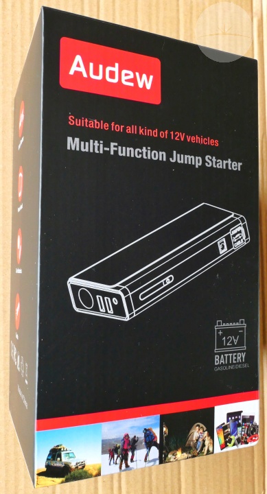 Audew Jump Starter - Box