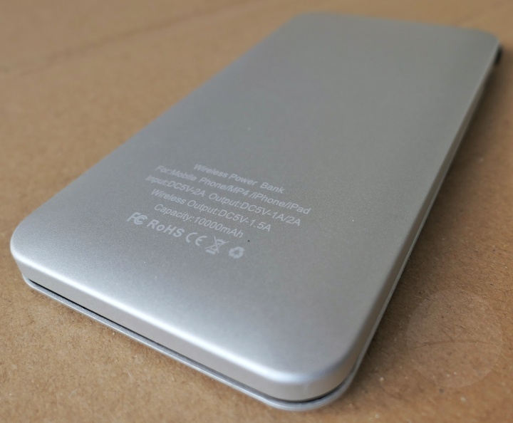 Wofolo Wireless Power Bank - Back