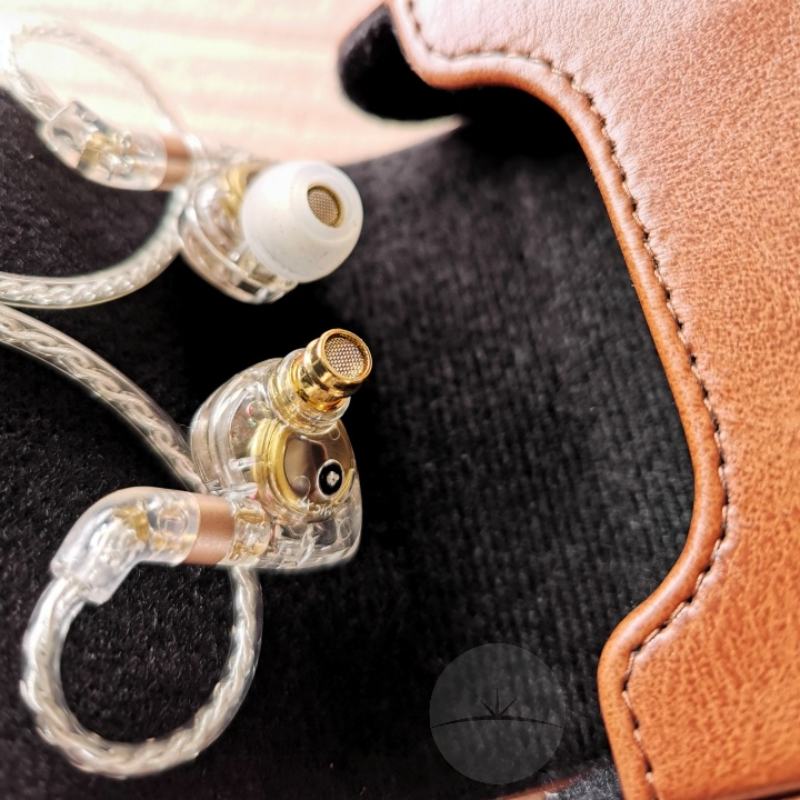 Simgot EM2 Earphones - Earpieces