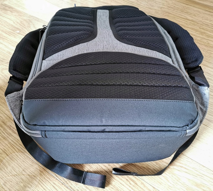 Targus CityLite Security Backpack - Below