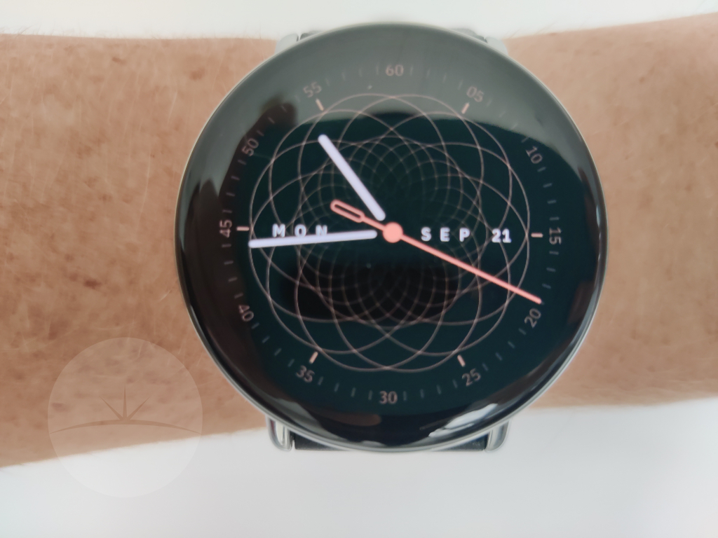 Smartwatch Review - Zepp E face