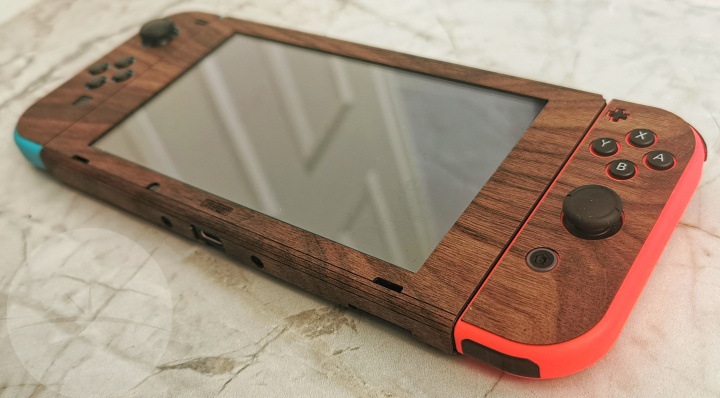 Review: Toast Nintendo Switch & Switch Lite Wood Cover - DroidHorizon